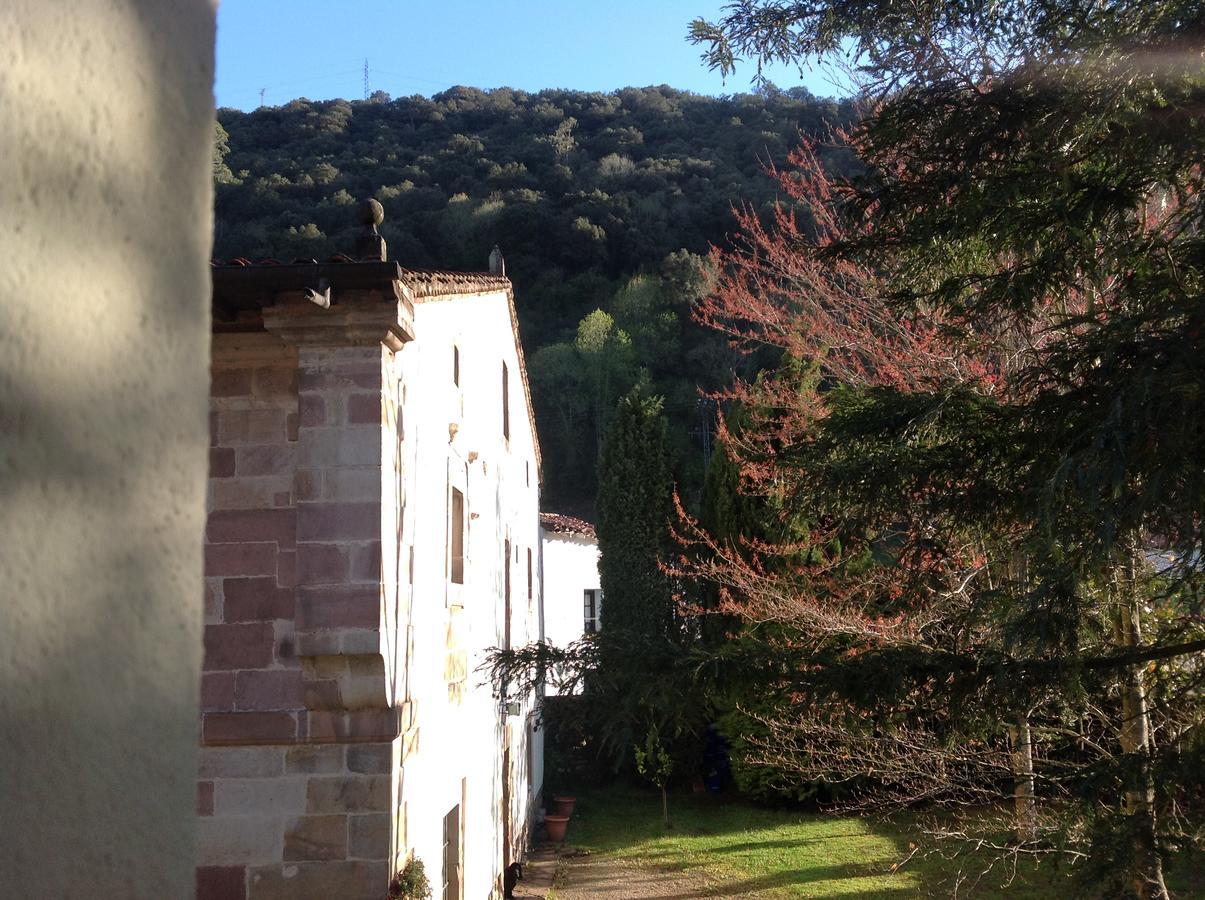 Affittacamere Casona De La Salceda Treceño Esterno foto