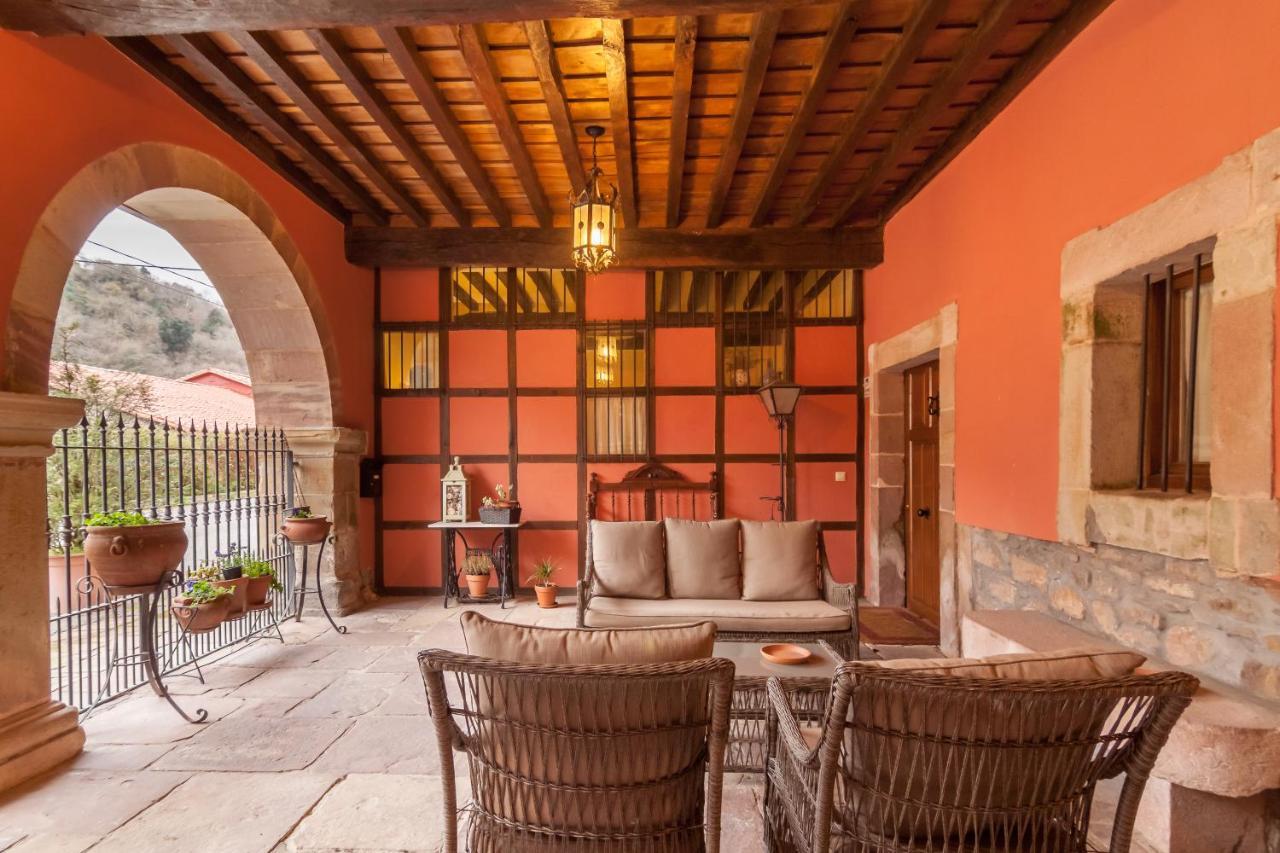 Affittacamere Casona De La Salceda Treceño Esterno foto